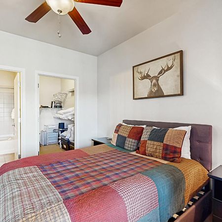 Lodge At Ten Mile Granby Extérieur photo
